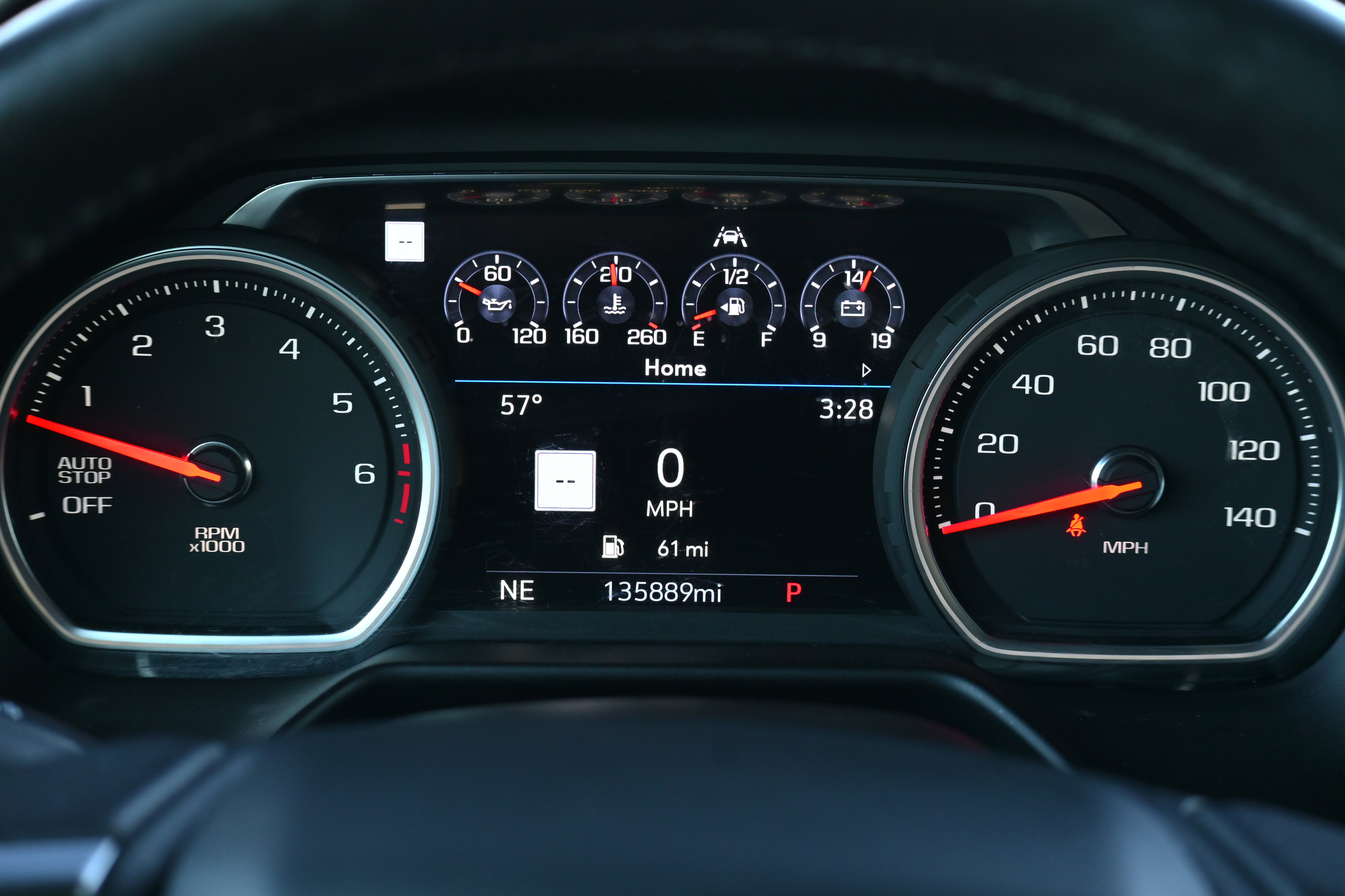 Used 2021 Chevrolet Suburban Premier w/ Premium Package image 25