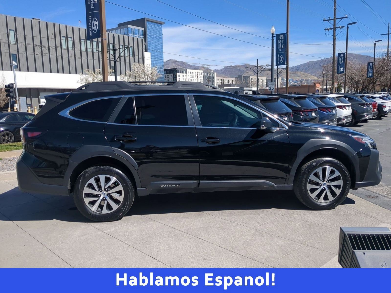 Used 2023 Subaru Outback 2.5i image 2