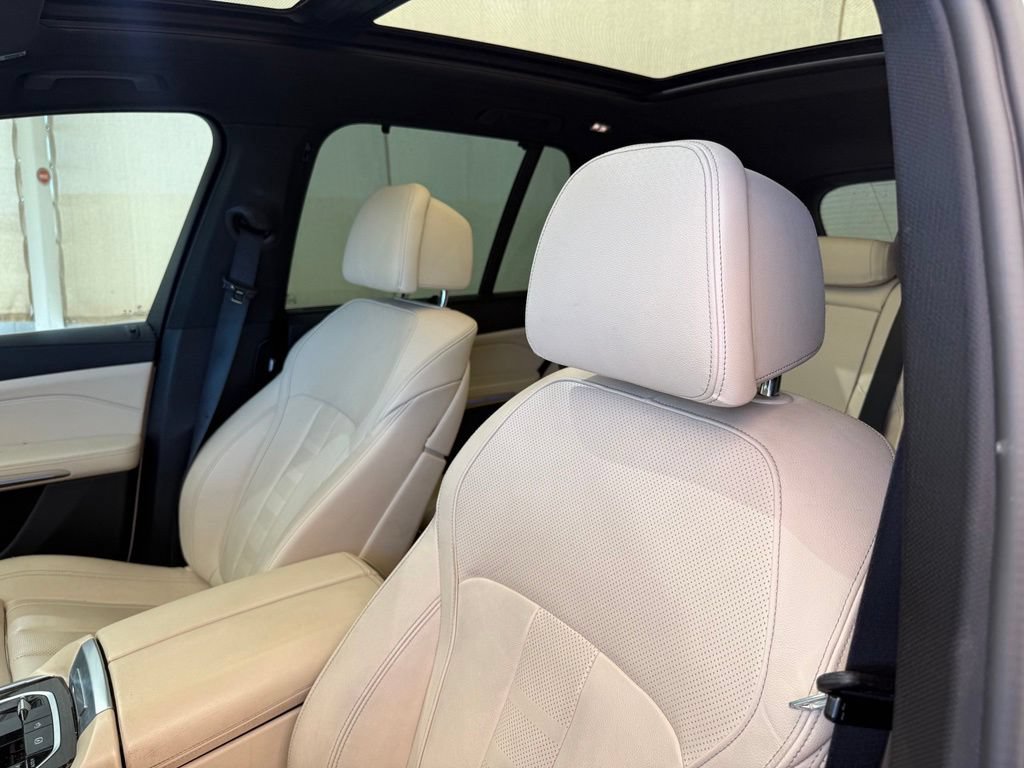 Used 2021 BMW X5 xDrive45e w/ Executive Package 3 AWD/4WD image 13