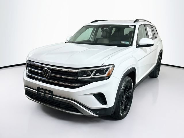 Certified 2023 Volkswagen Atlas SE w/ Black Wheel Package AWD/4WD image 4