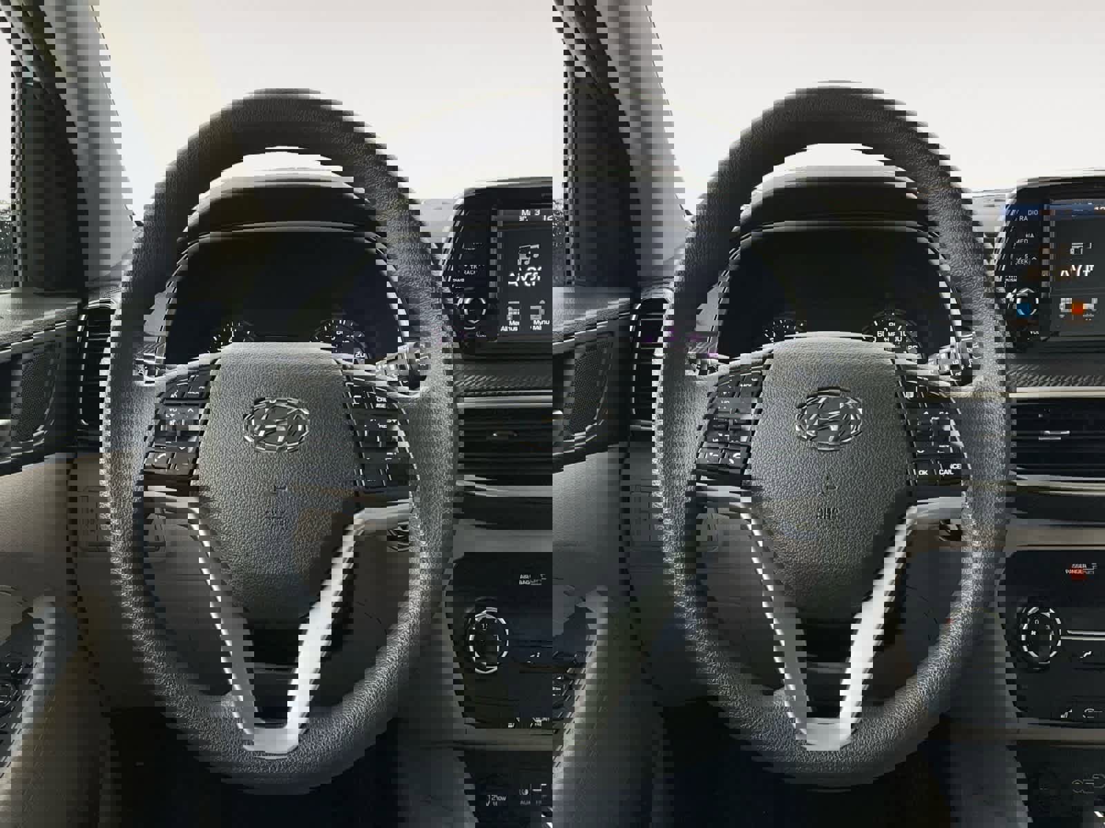 Used 2020 Hyundai Tucson Value w/ Cargo Package image 19