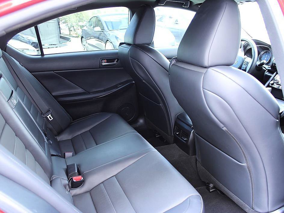 Used 2024 Lexus IS 350 F Sport RWD image 19