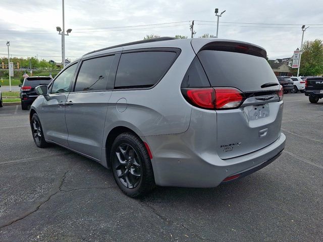 Certified 2019 Chrysler Pacifica Touring-L Plus w/ Advanced Safetytec Group FWD image 4