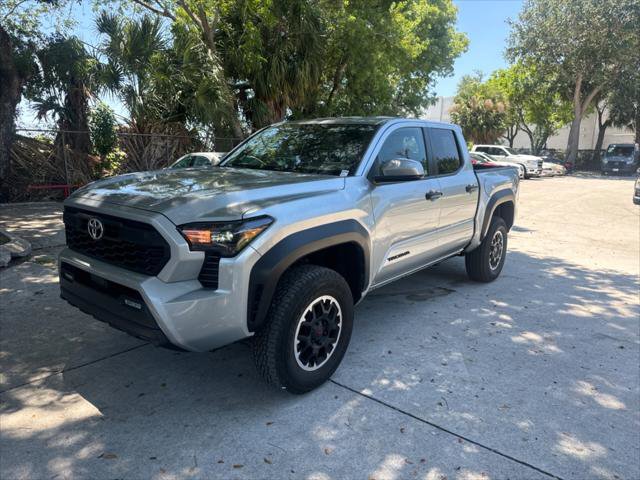 Used 2024 Toyota Tacoma TRD Off-Road AWD/4WD image 2
