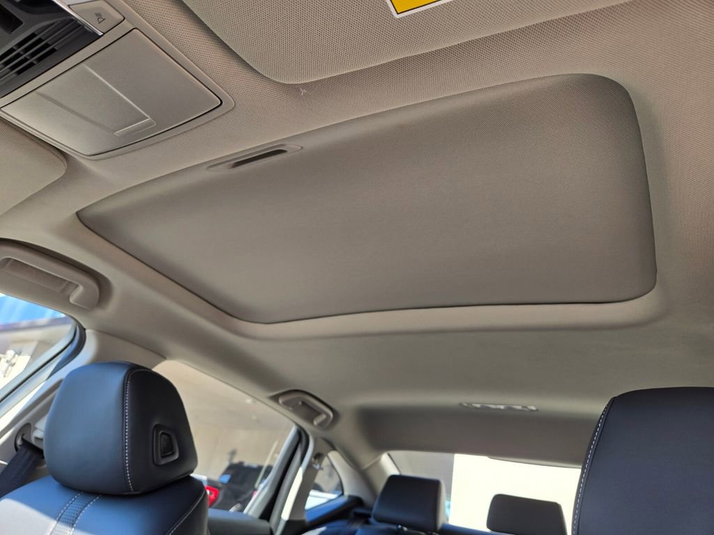 New 2025 Acura TLX w/ Technology Package image 12