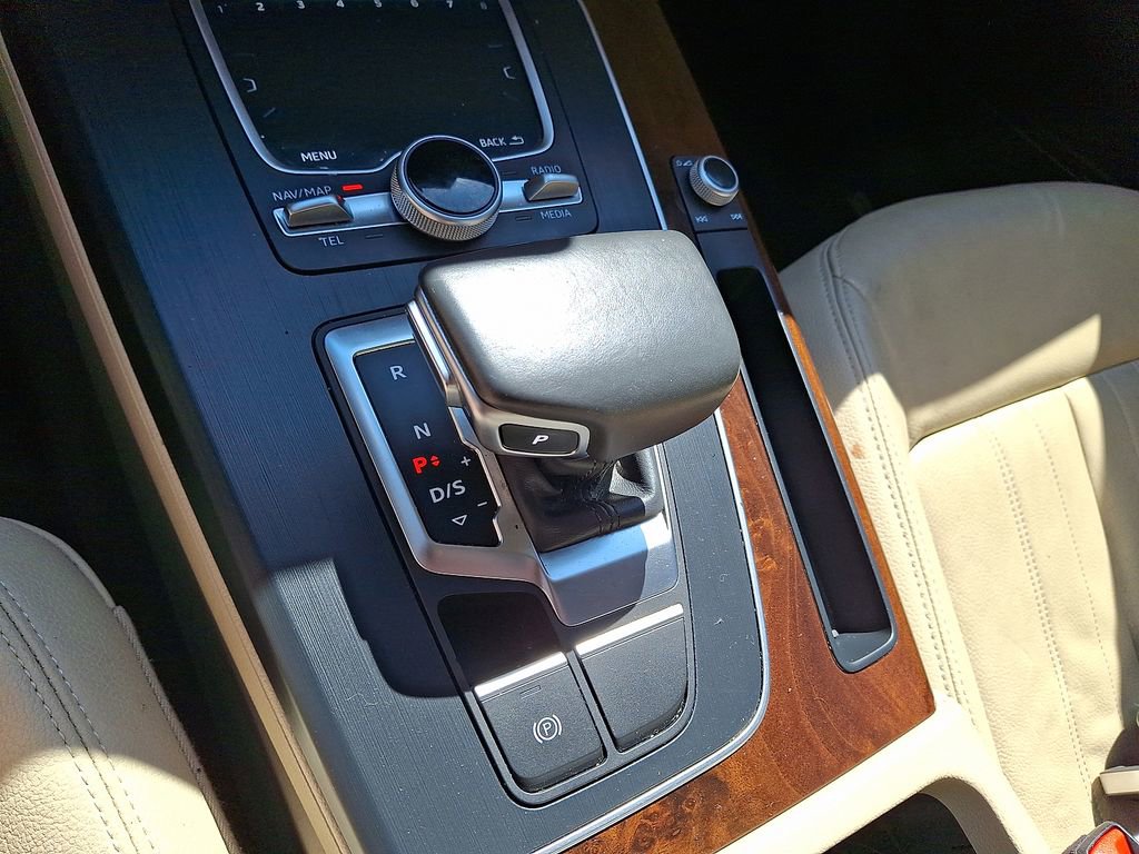 Used 2018 Audi Q5 2.0T Premium Plus image 4