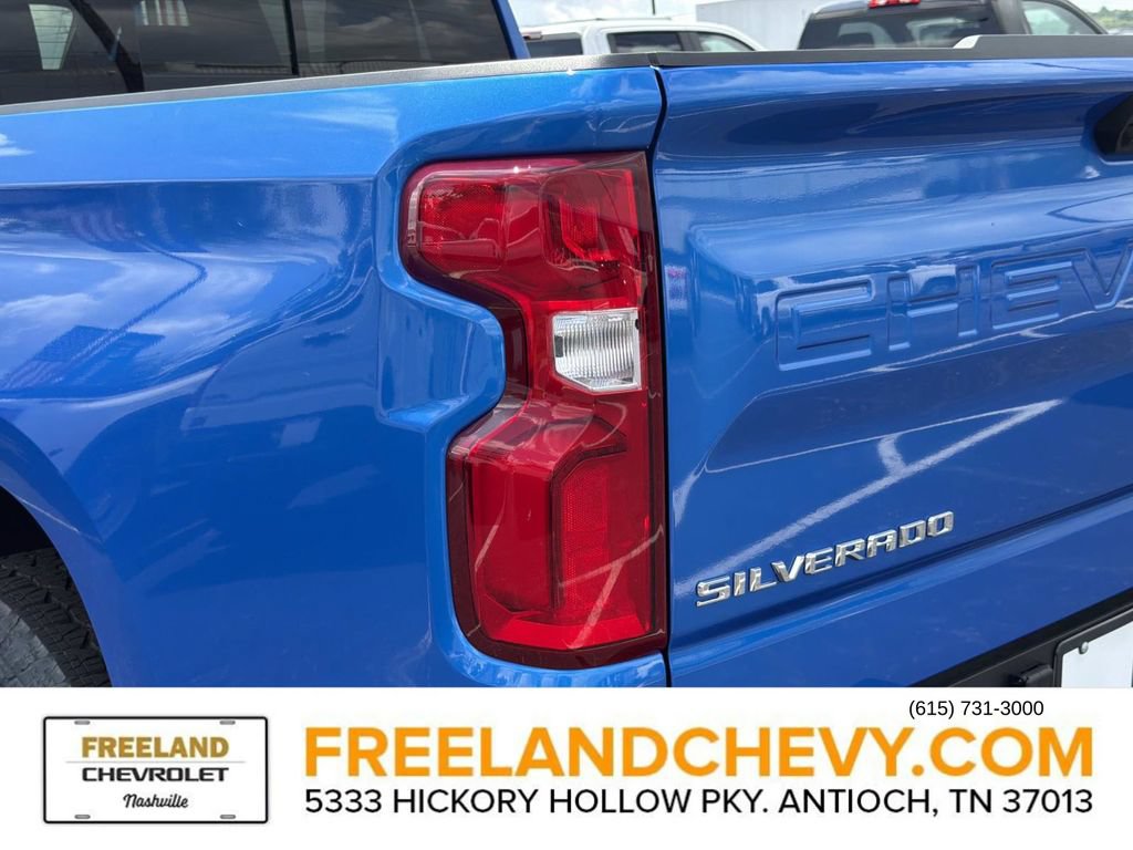 New 2025 Chevrolet Silverado 1500 RST AWD/4WD image 11