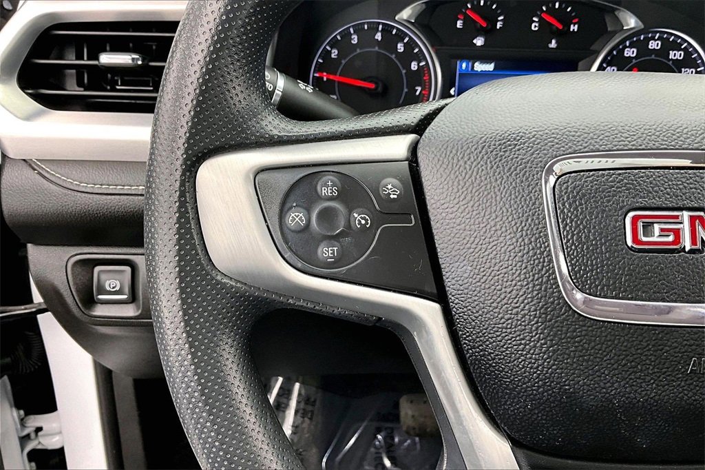 Used 2023 GMC Acadia SLE w/ Driver Convenience Package image 18