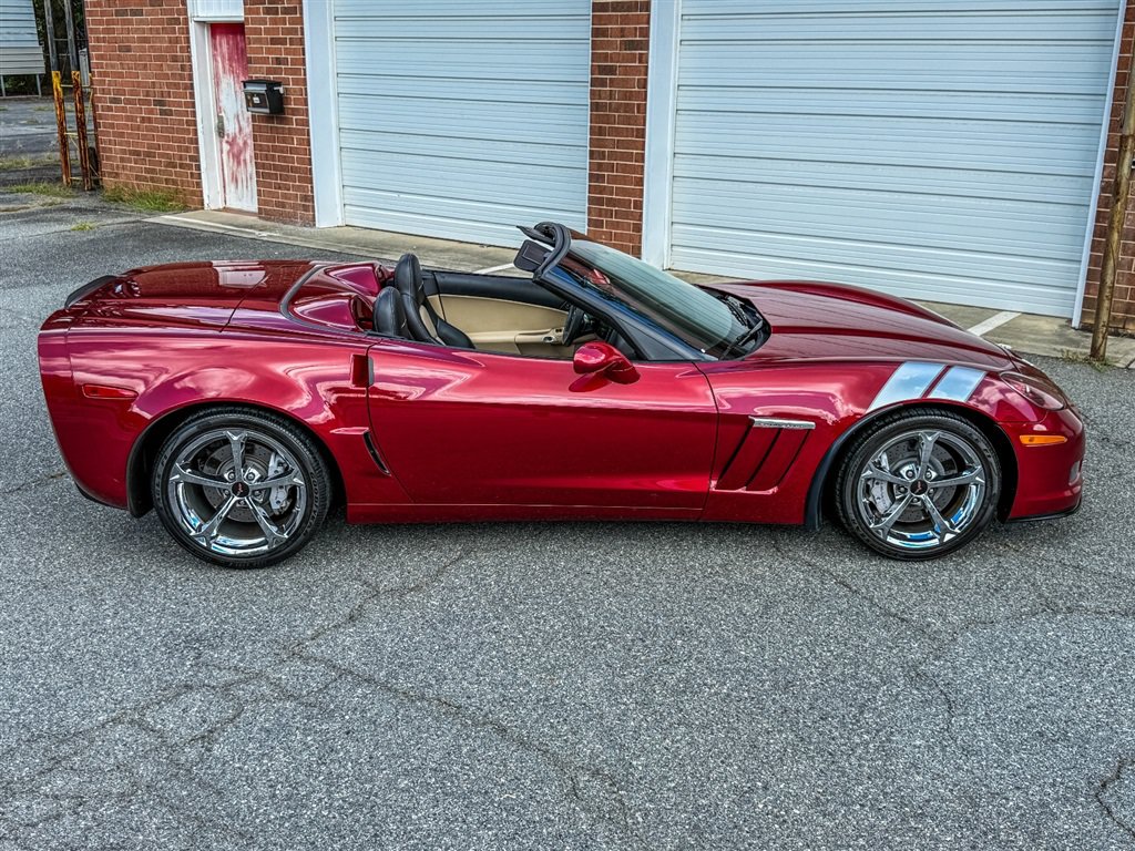 Used 2010 Chevrolet Corvette Grand Sport w/ Preferred Equipment Group RWD image 39