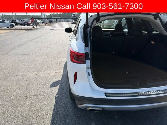 Used 2019 INFINITI QX50 Essential w/ Premium Heat Package FWD image 4