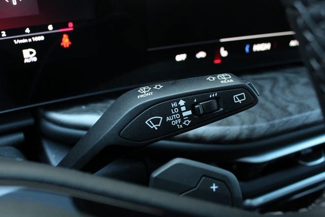 New 2025 Audi Q5 Premium Plus image 15