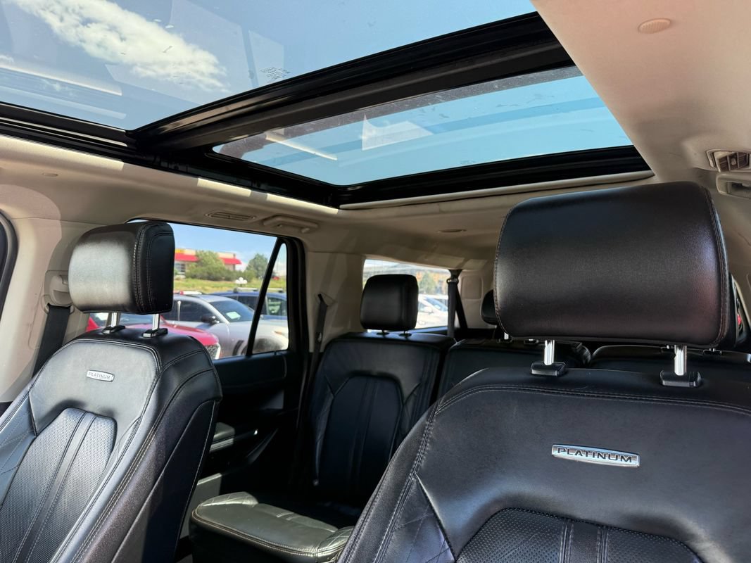 Used 2018 Ford Expedition Max Platinum AWD/4WD image 38