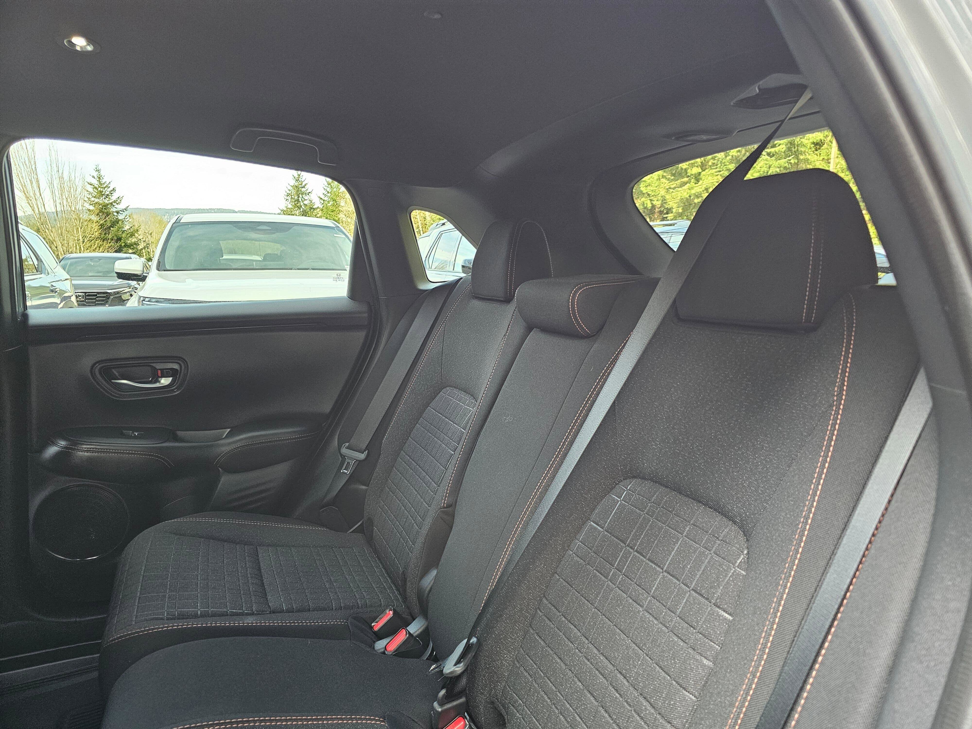 Certified 2025 Honda HR-V Sport image 18