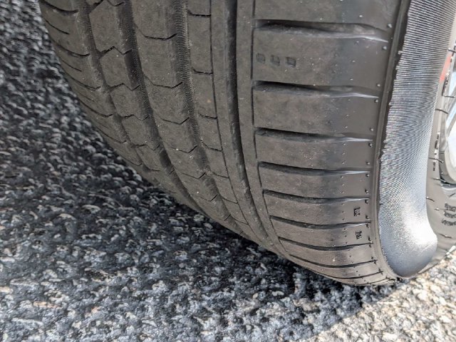 Used 2025 Hyundai Venue SEL FWD image 13