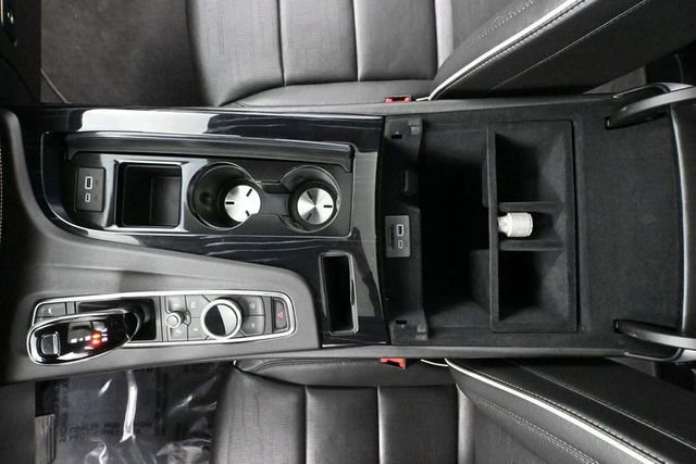 Used 2024 Cadillac Escalade Sport w/ LPO, ONYX Package image 41