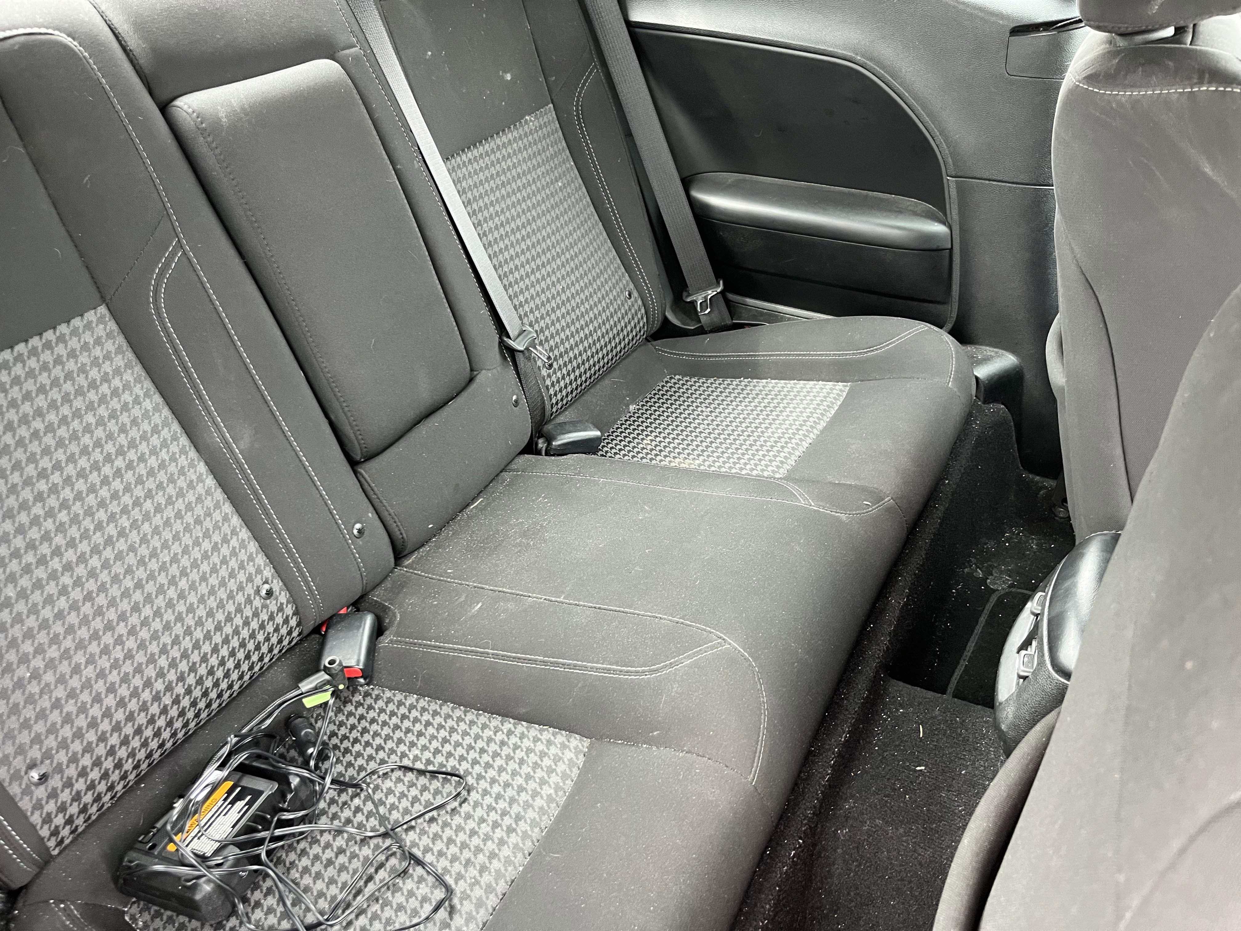 Used 2023 Dodge Challenger SXT image 17