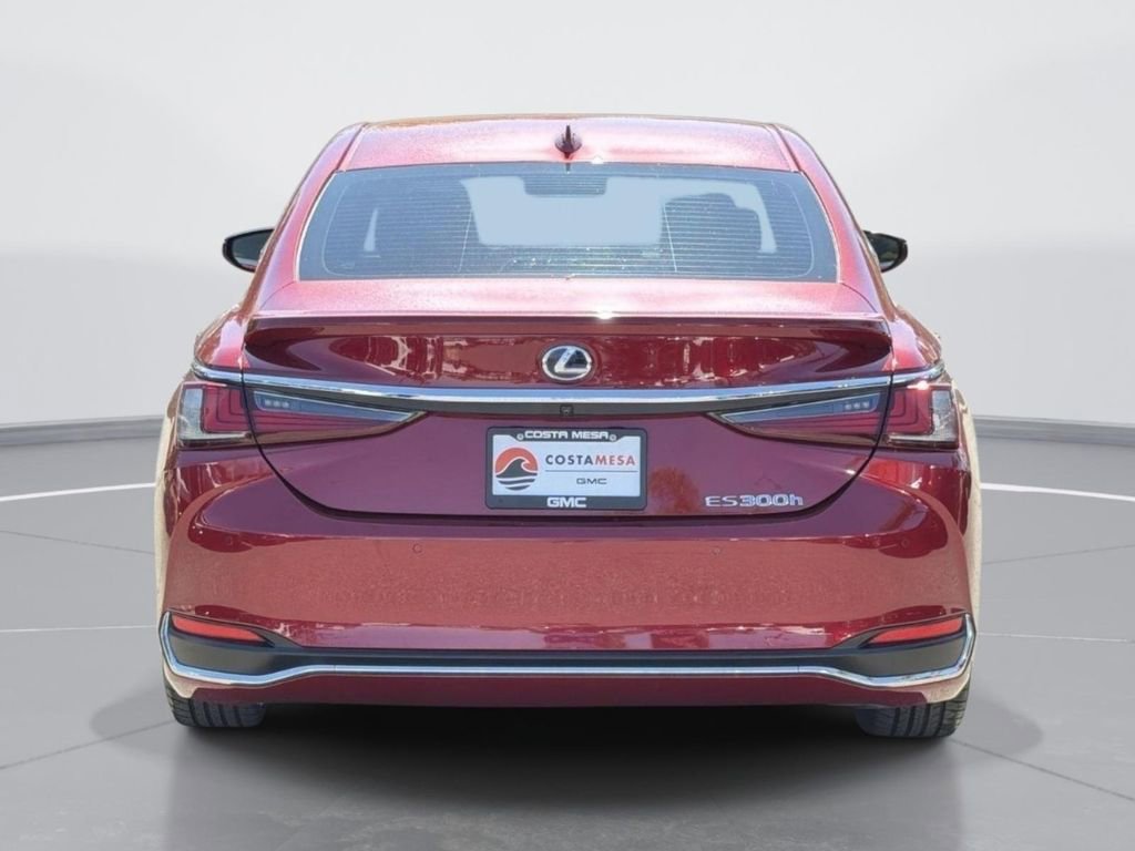 Used 2021 Lexus ES 300h Ultra Luxury w/ Accessory Package 2 image 4