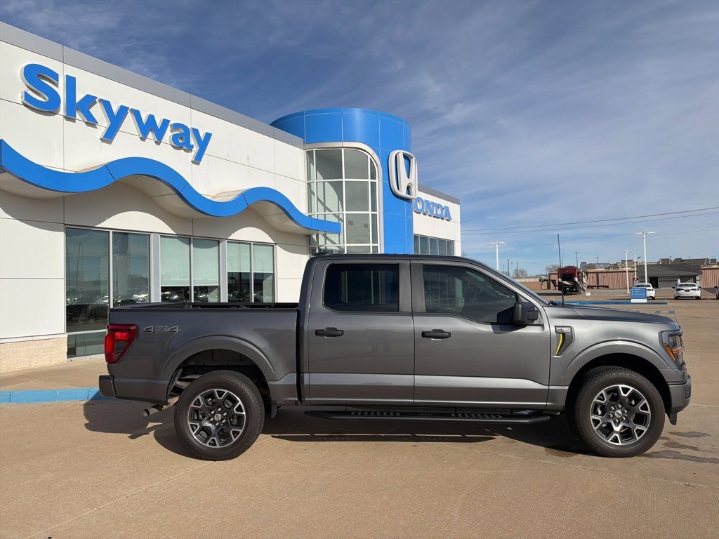 Used 2024 Ford F150 STX image 19