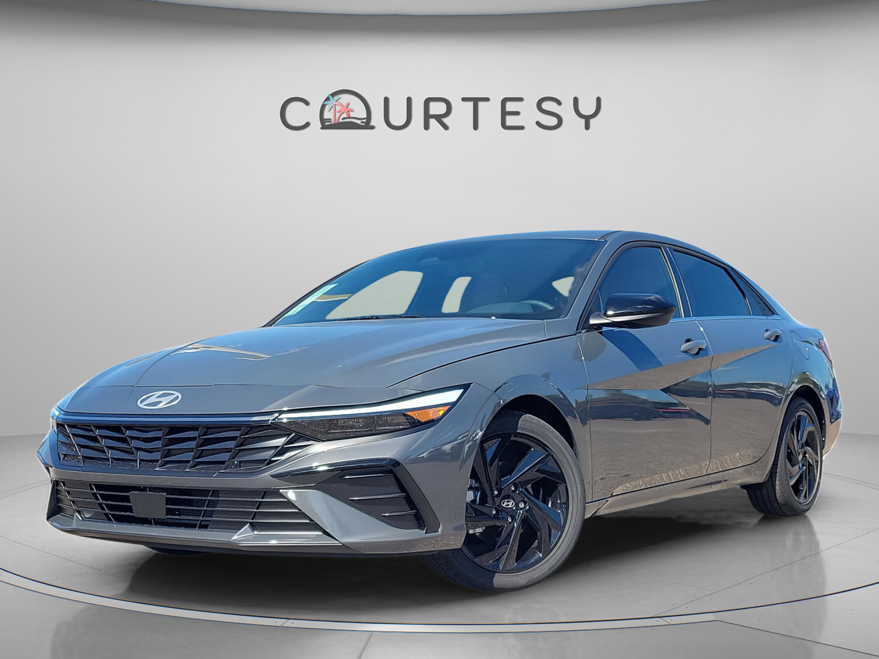 New 2026 Hyundai Elantra SEL Sport w/ Cargo Package 360° Tour