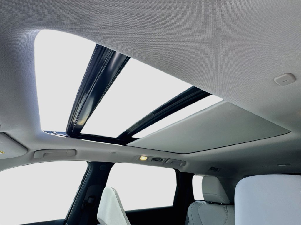 New 2027 INFINITI QX60 Luxe w/ Cargo Package FWD image 23
