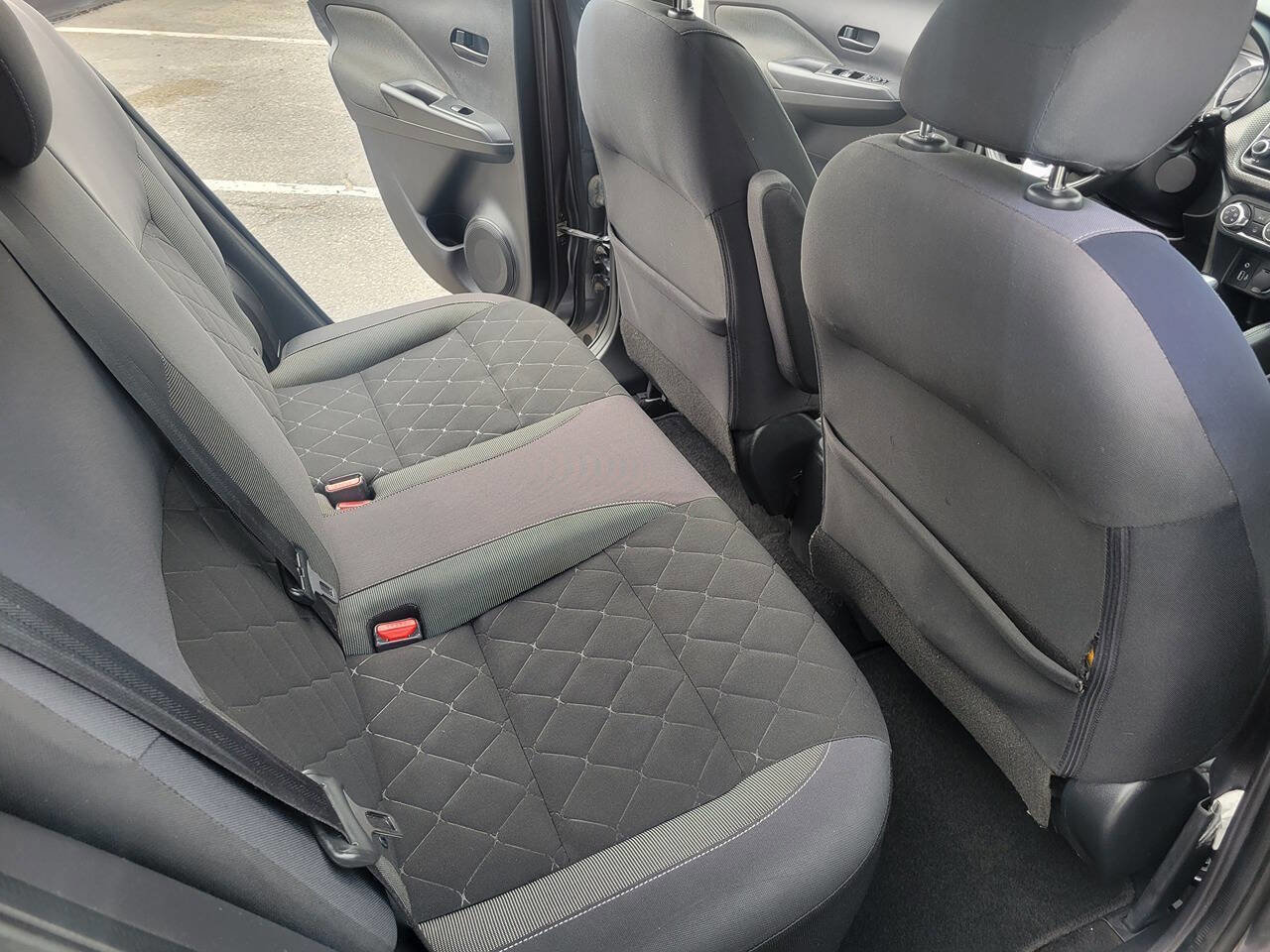 Used 2019 Nissan Kicks S FWD image 19