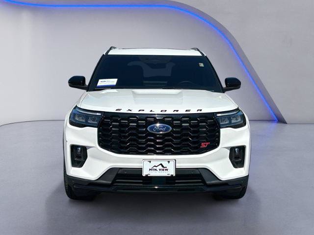 Certified 2025 Ford Explorer ST AWD/4WD image 9