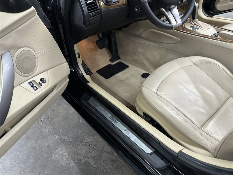 Used 2006 BMW Z4 3.0i RWD image 29