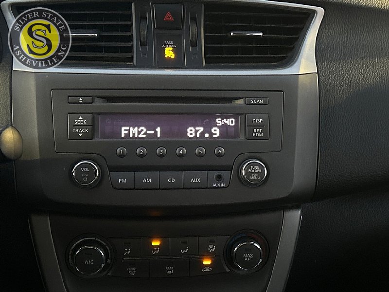 Used 2013 Nissan Sentra SV image 26