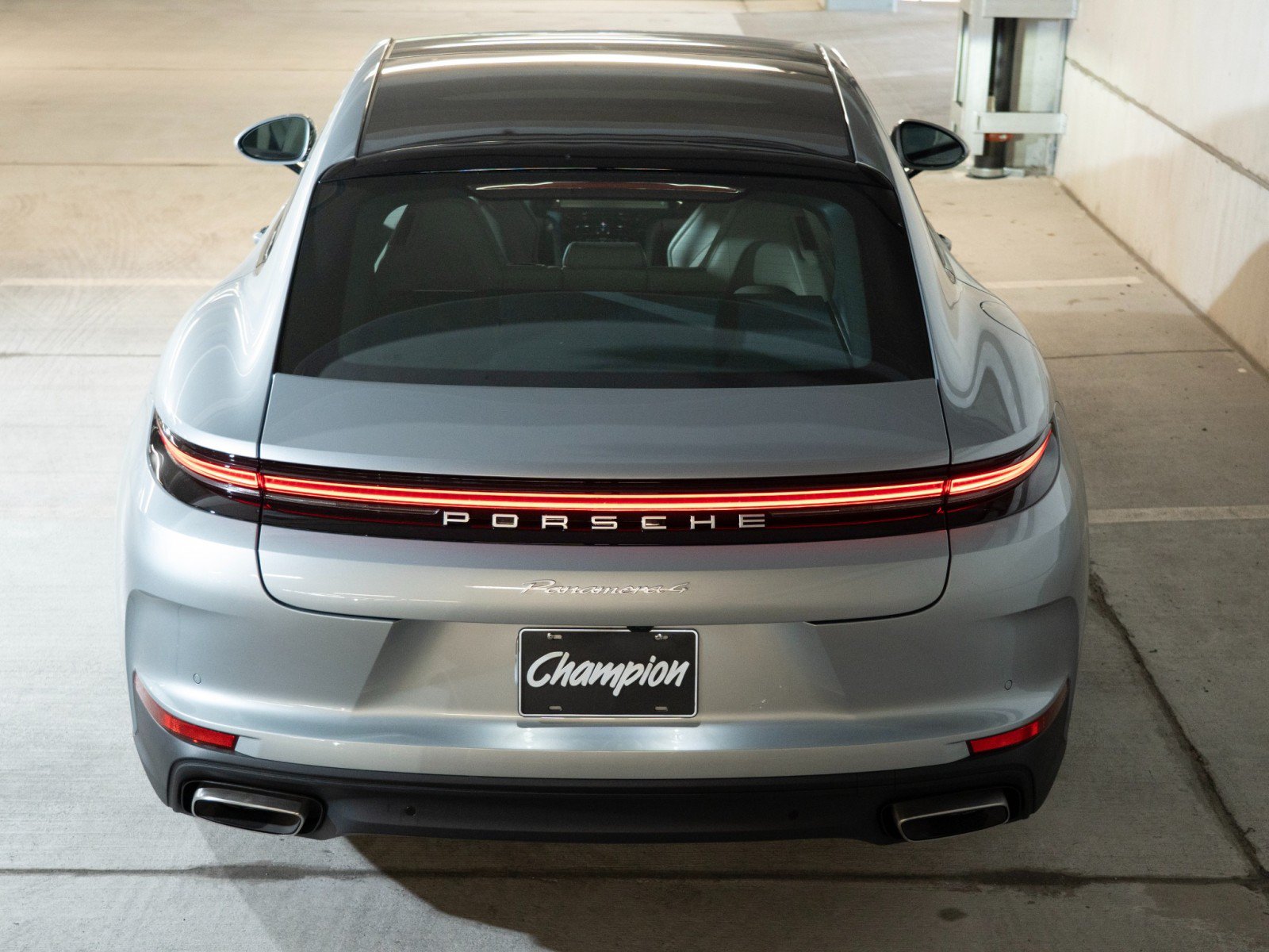 New 2026 Porsche Panamera image 10