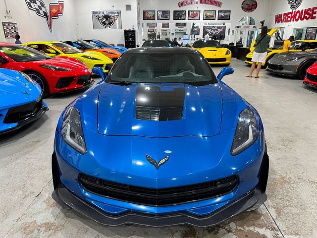 Used 2016 Chevrolet Corvette Stingray Coupe w/ 3LT Preferred Equipment Group RWD image 22