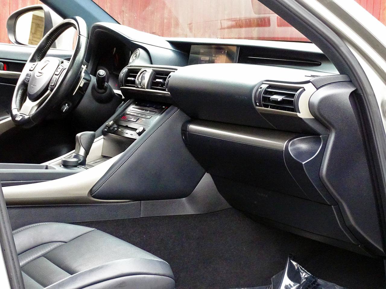 Used 2018 Lexus IS 300 F Sport RWD image 36