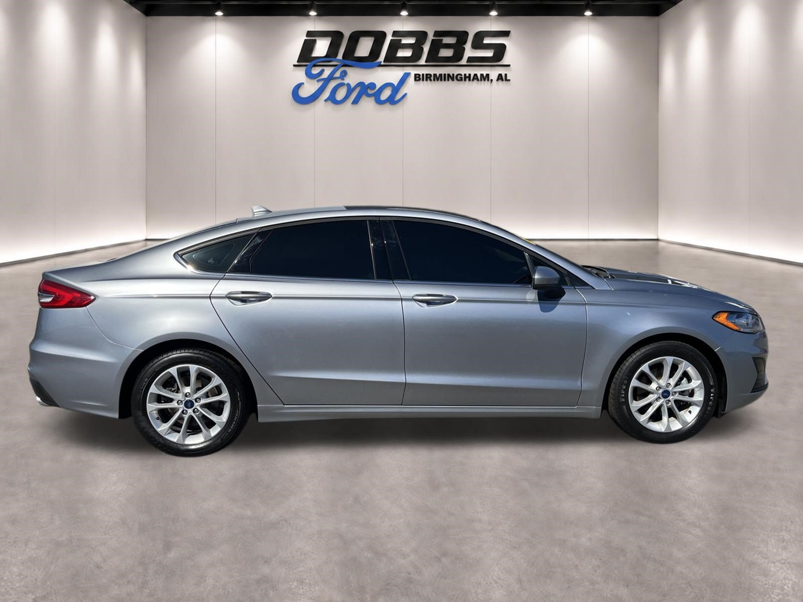 Certified 2020 Ford Fusion SE FWD image 8