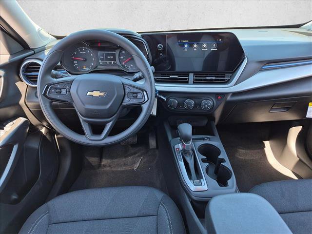 New 2026 Chevrolet Trax LS w/ LS Convenience Package FWD image 14