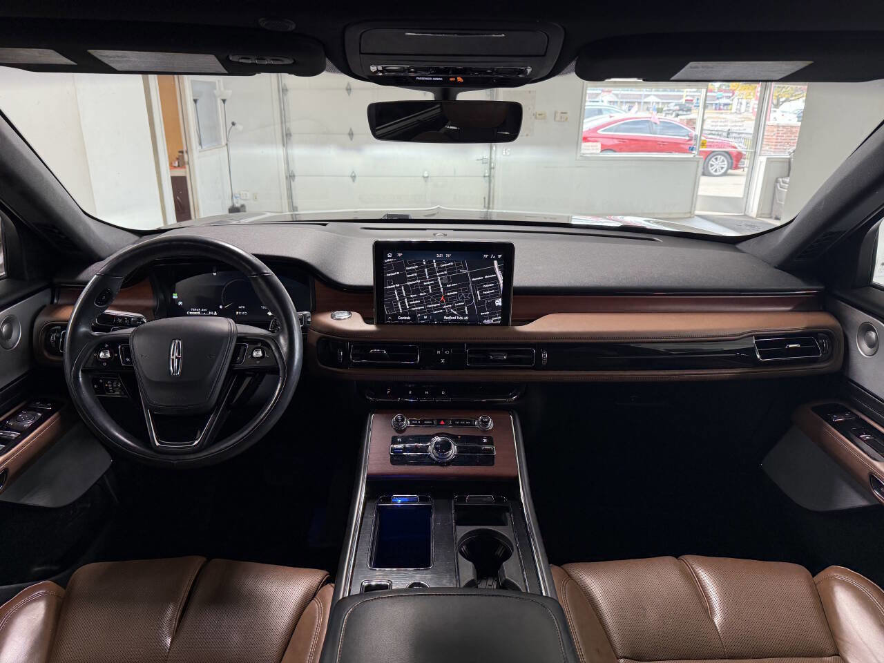 Used 2020 Lincoln Aviator Reserve w/ Equipment Group 202A image 14