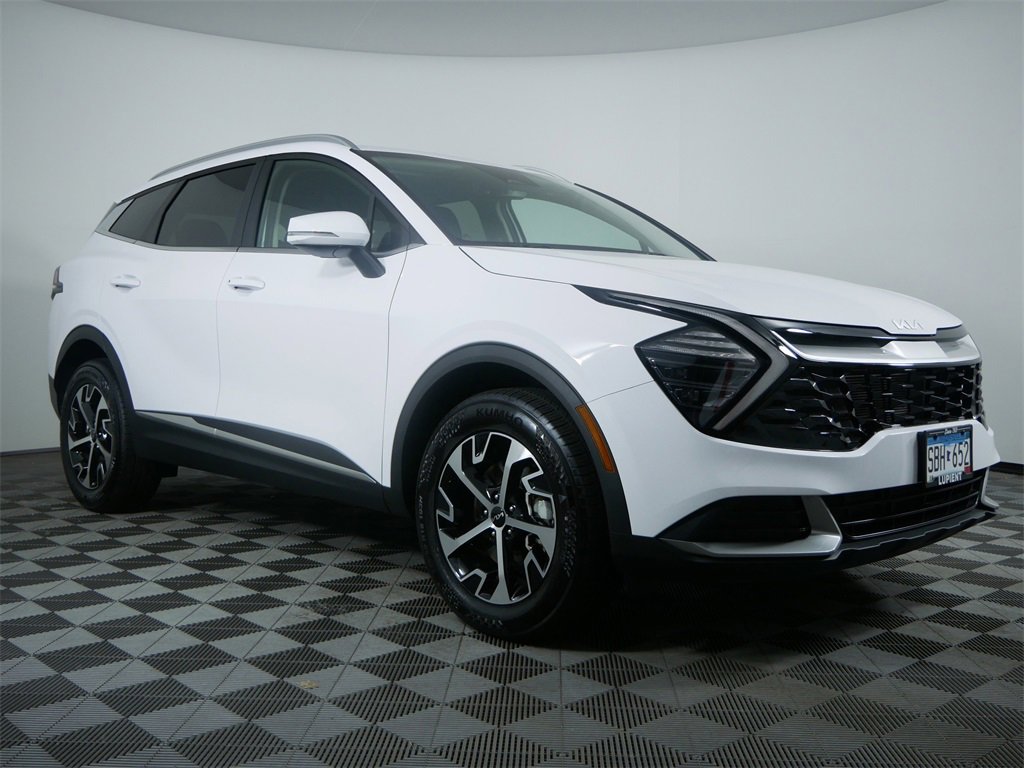 Certified 2025 Kia Sportage EX image 1