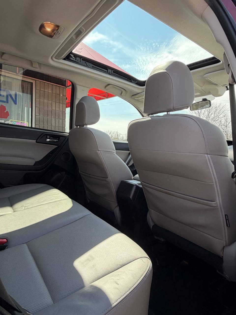 Used 2015 Subaru Forester 2.5i Limited AWD/4WD image 19