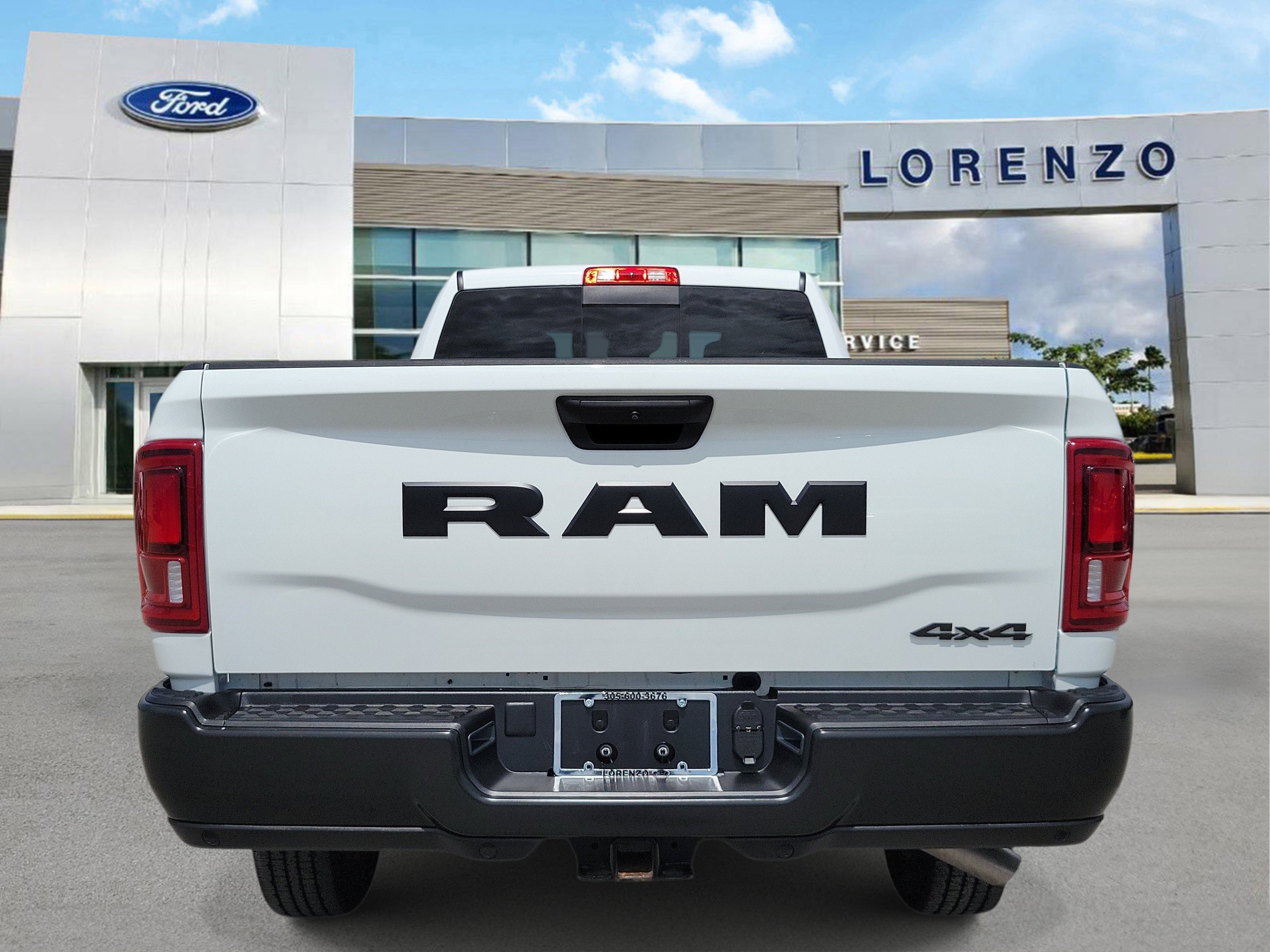 Used 2025 RAM 2500 Tradesman w/ Safety Group AWD/4WD image 6