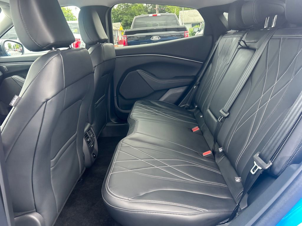 Used 2024 Ford Mustang Mach-E Select image 27
