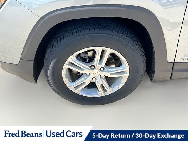 Used 2023 GMC Terrain SLE w/ Driver Convenience Package image 30