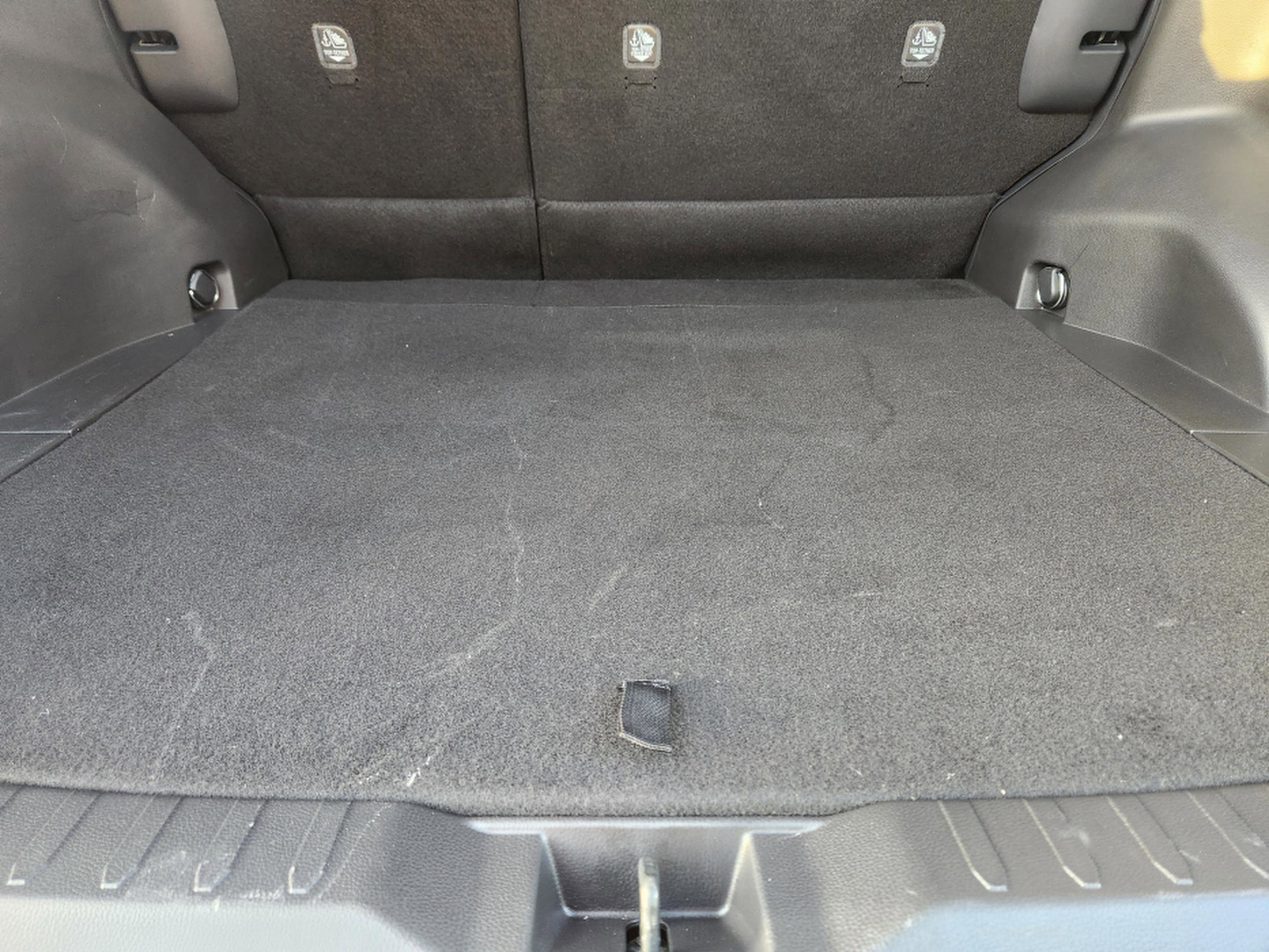 Used 2025 Toyota RAV4 LE image 27