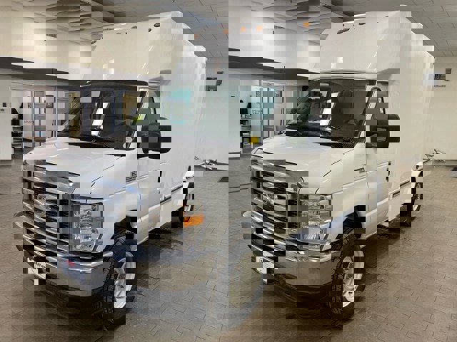 New 2025 Ford E-350 and Econoline 350 Super Duty w/ Power Equipment Group image 4