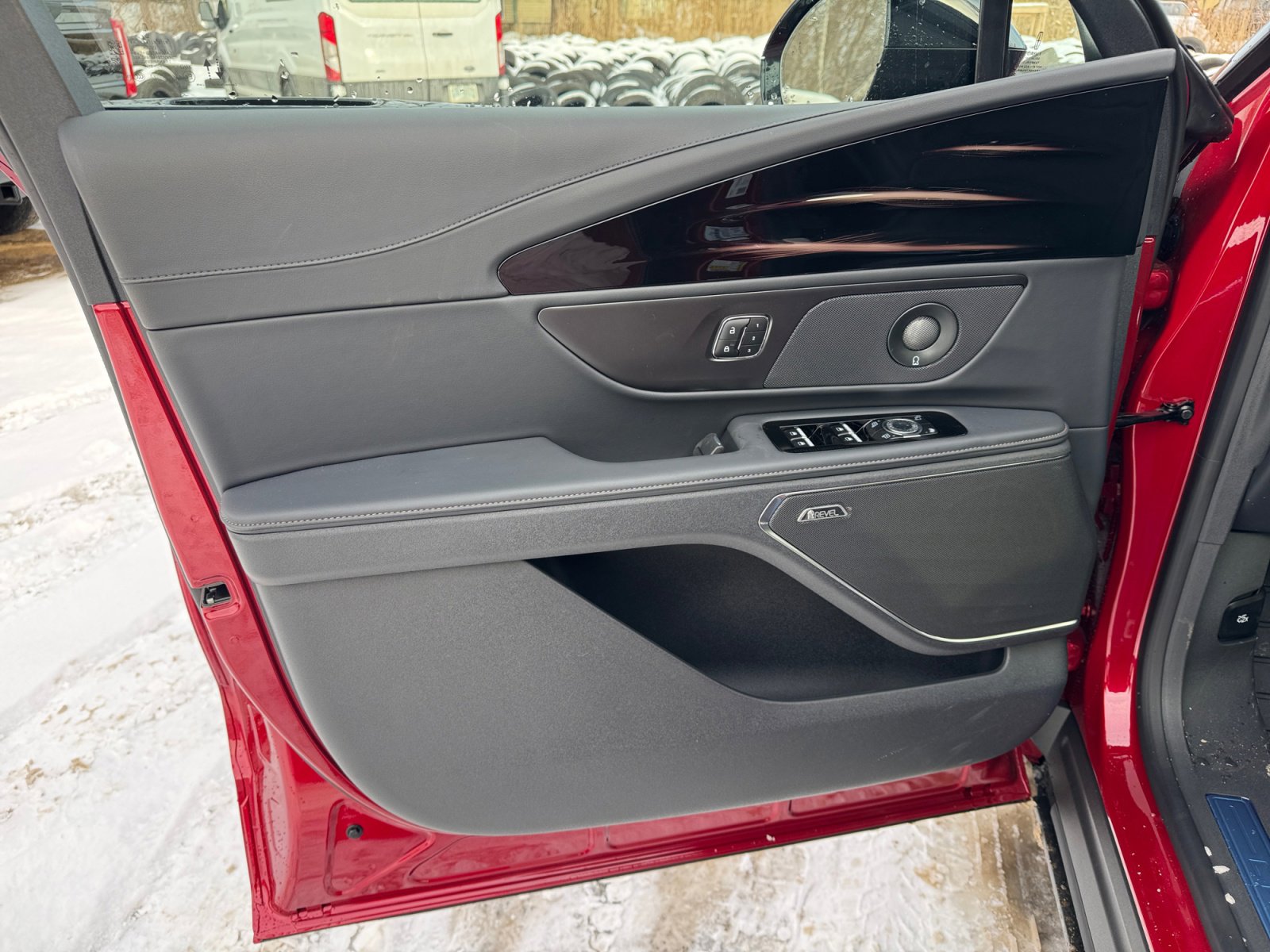 New 2026 Lincoln Nautilus Reserve image 24