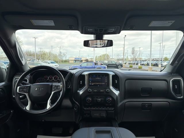 Used 2021 Chevrolet Silverado 1500 LT Trail Boss w/ Convenience Package II image 16