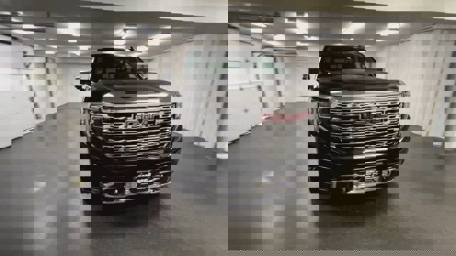 Certified 2024 GMC Sierra 1500 Denali w/ Denali Reserve Package image 3