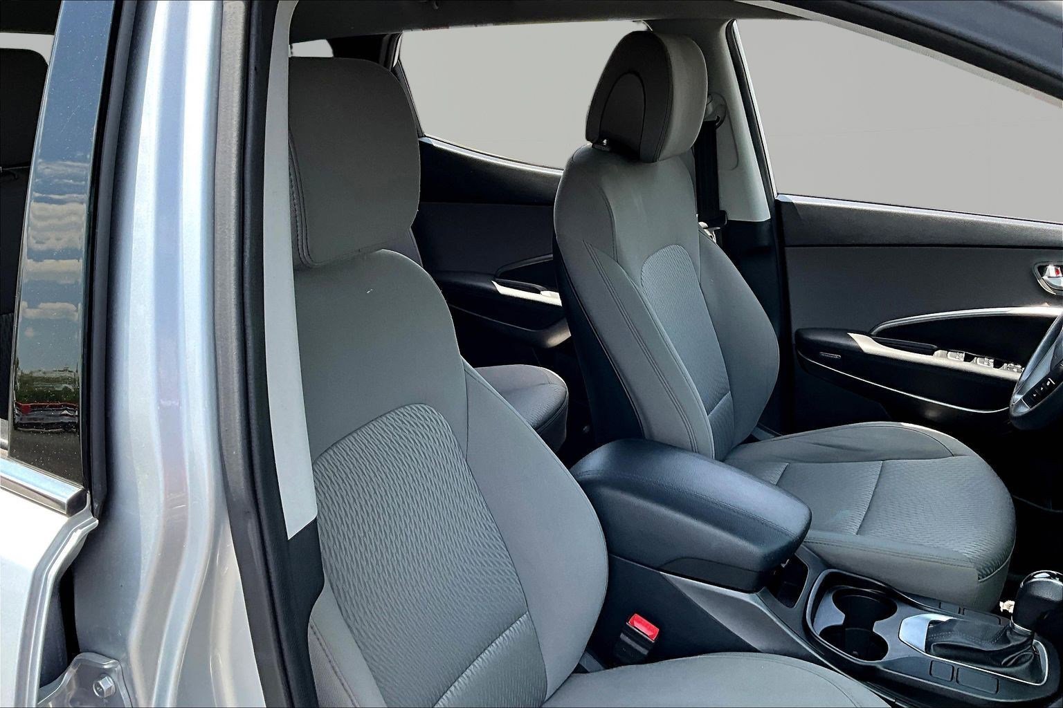 Used 2017 Hyundai Santa Fe Sport AWD/4WD image 28