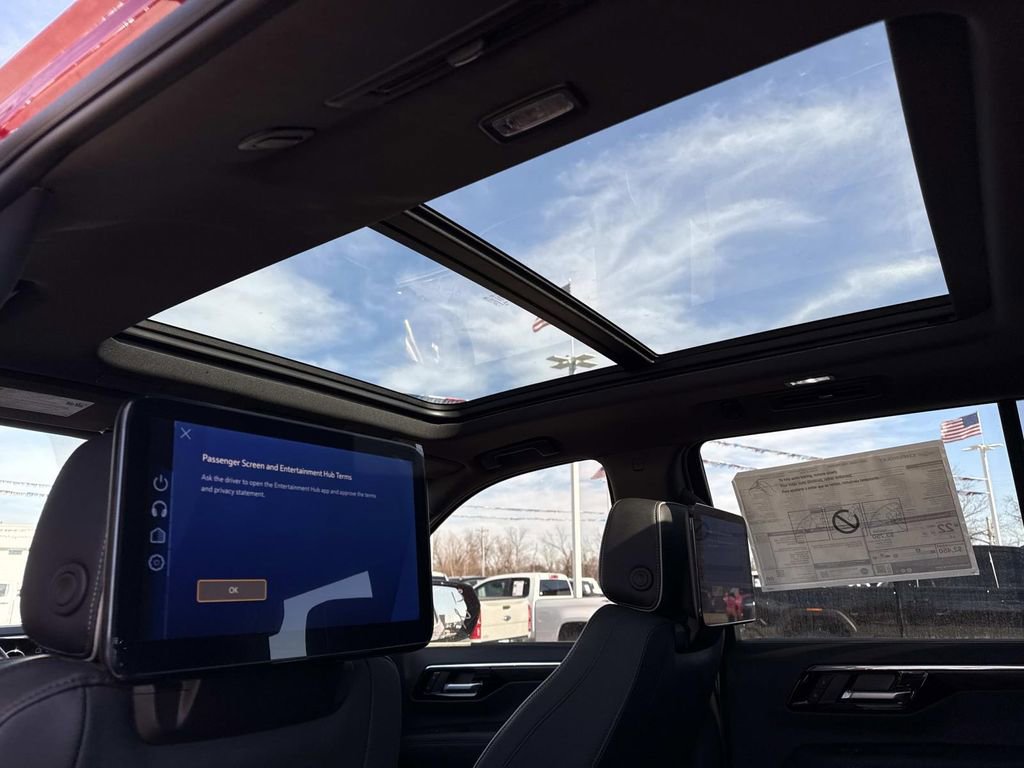 New 2026 Chevrolet Tahoe Premier image 16