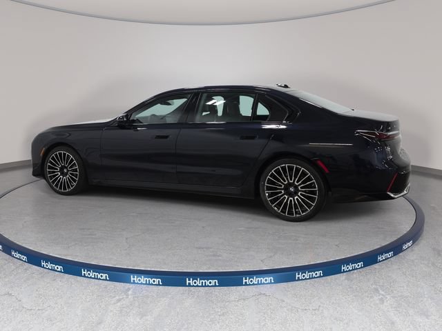 Certified 2026 BMW 740i xDrive AWD/4WD image 9