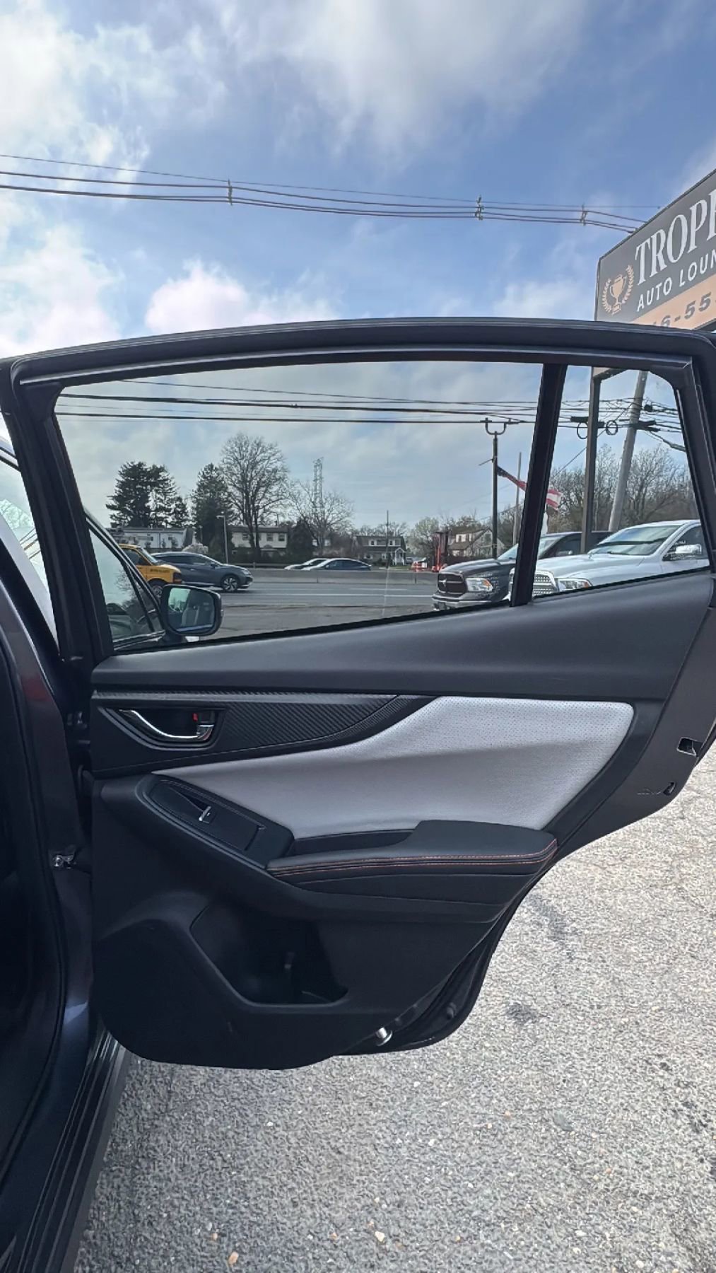 Used 2020 Subaru Crosstrek 2.0i Limited w/ Moonroof Package w/Navigation image 17