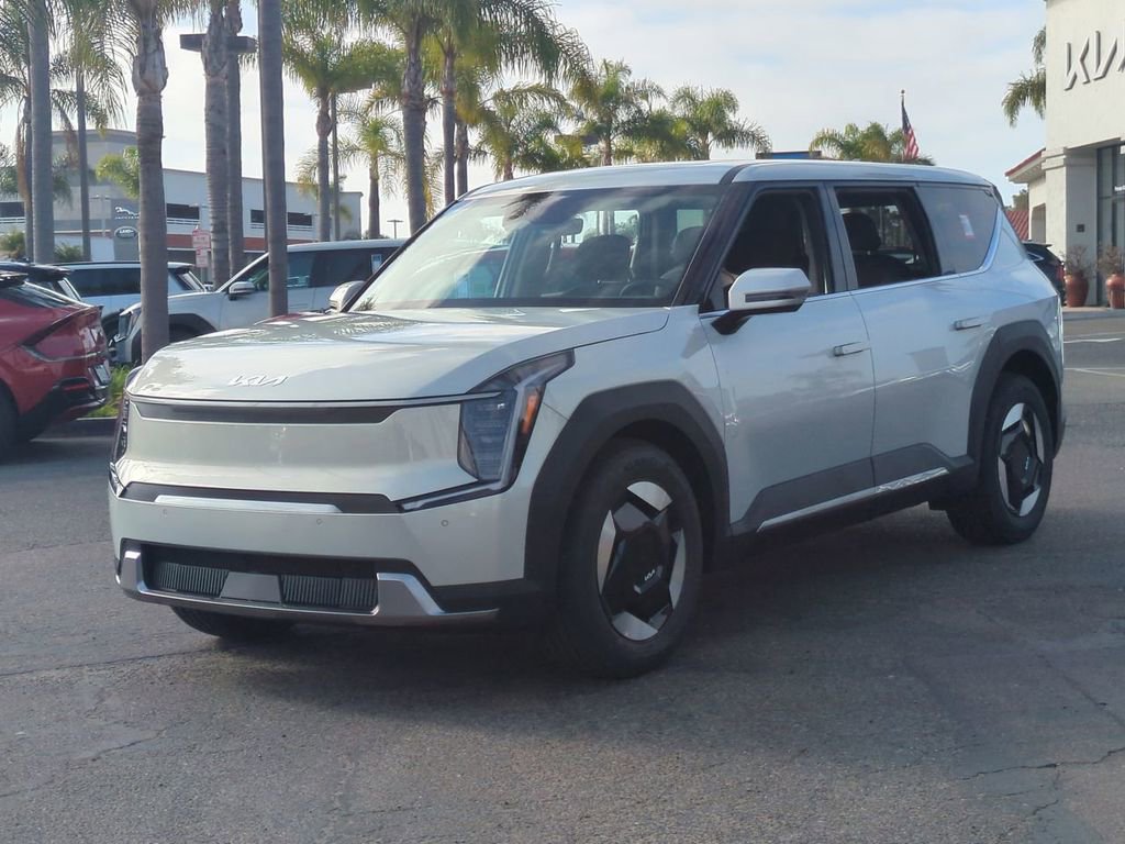 New 2026 Kia EV9 Light image 1