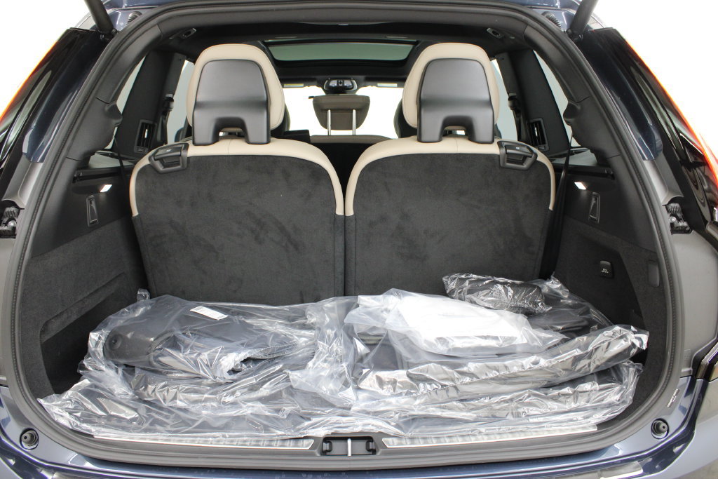New 2026 Volvo XC90 T8 Ultra w/ Protection Package Premier AWD/4WD image 32